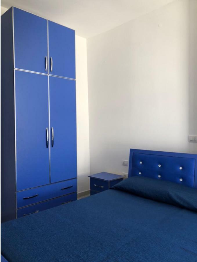 Rainbow Holiday Apartments Vlorë Esterno foto