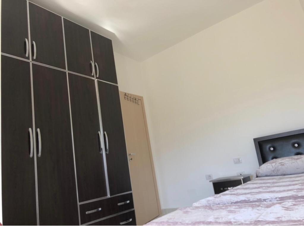 Rainbow Holiday Apartments Vlorë Esterno foto
