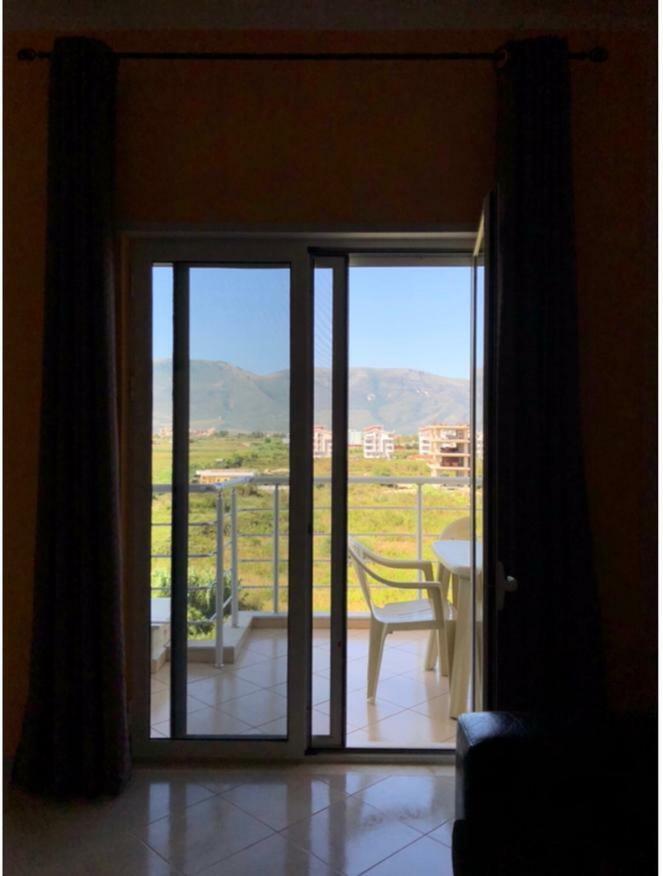 Rainbow Holiday Apartments Vlorë Esterno foto