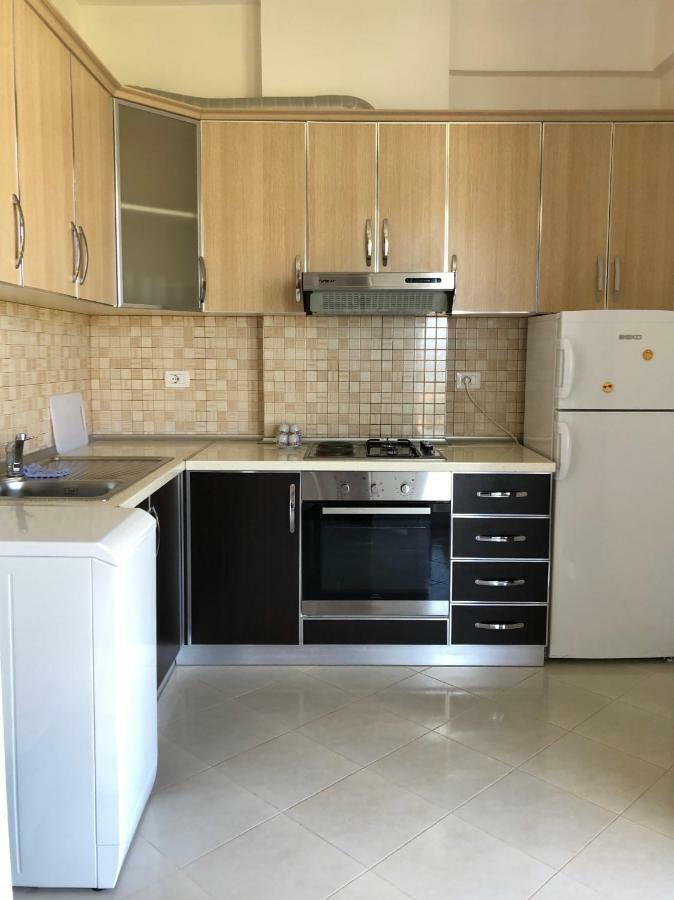 Rainbow Holiday Apartments Vlorë Esterno foto